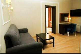 Гостиница У Заполярья Сочи Семейный люкс-4