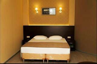 Гостиница У Заполярья Сочи Семейный люкс-1